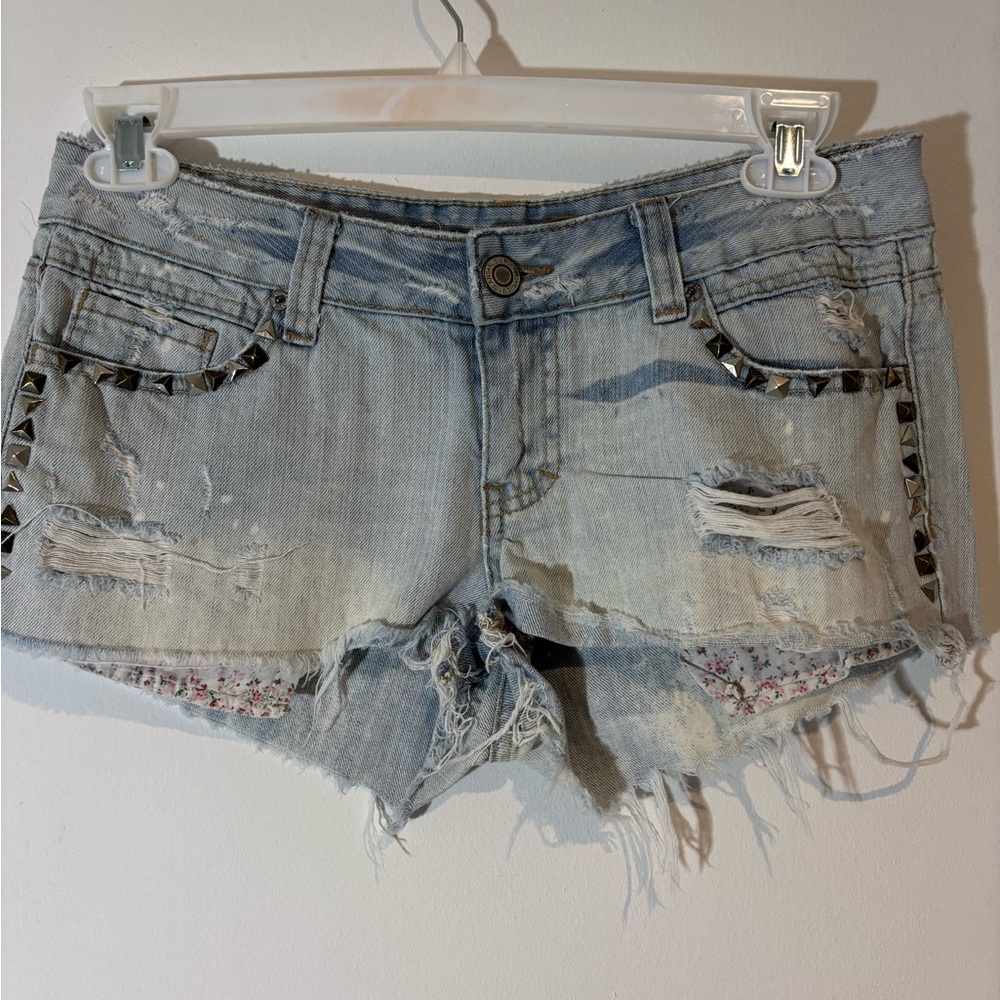 Rue 21 Size 5/6 Cut Off Jean Shorts Blue Distressed Frayed Embellishment Y2K